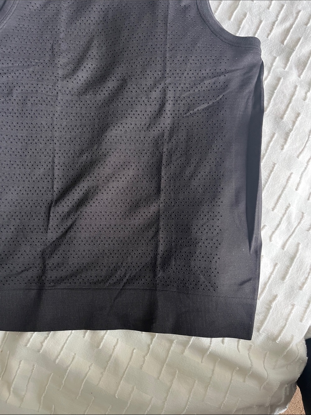 lululemon Black Perforated Workout Tank Top - Picture 4 of 9